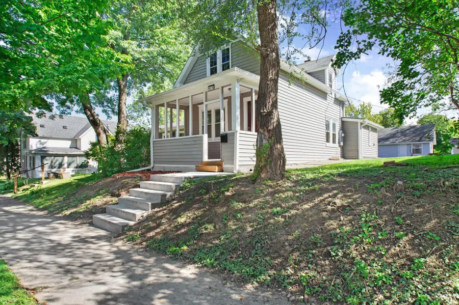 1076 Humboldt Avenue, West Saint Paul, MN 55118 - Image #2
