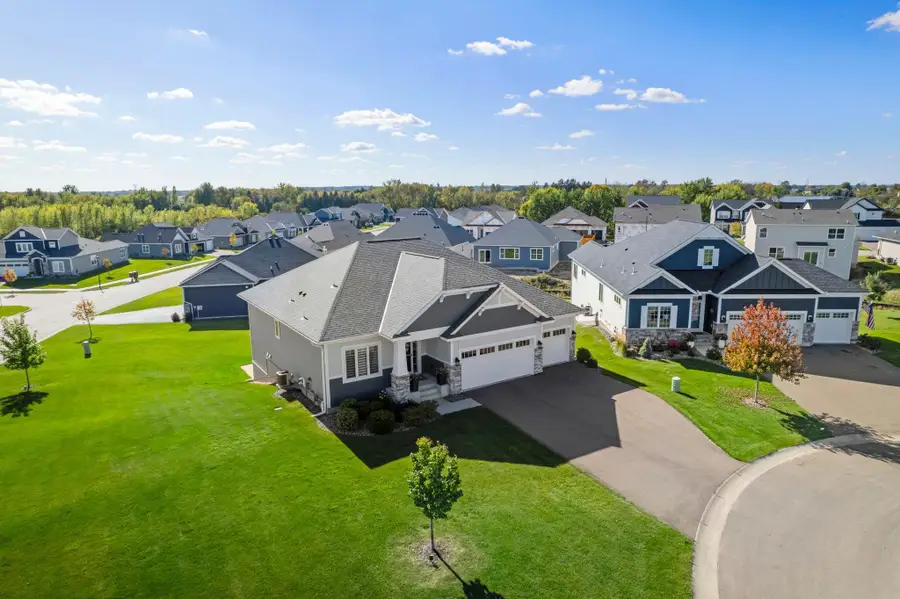 10706 28th Court Ne, Saint Michael, MN 55376 - Image #2