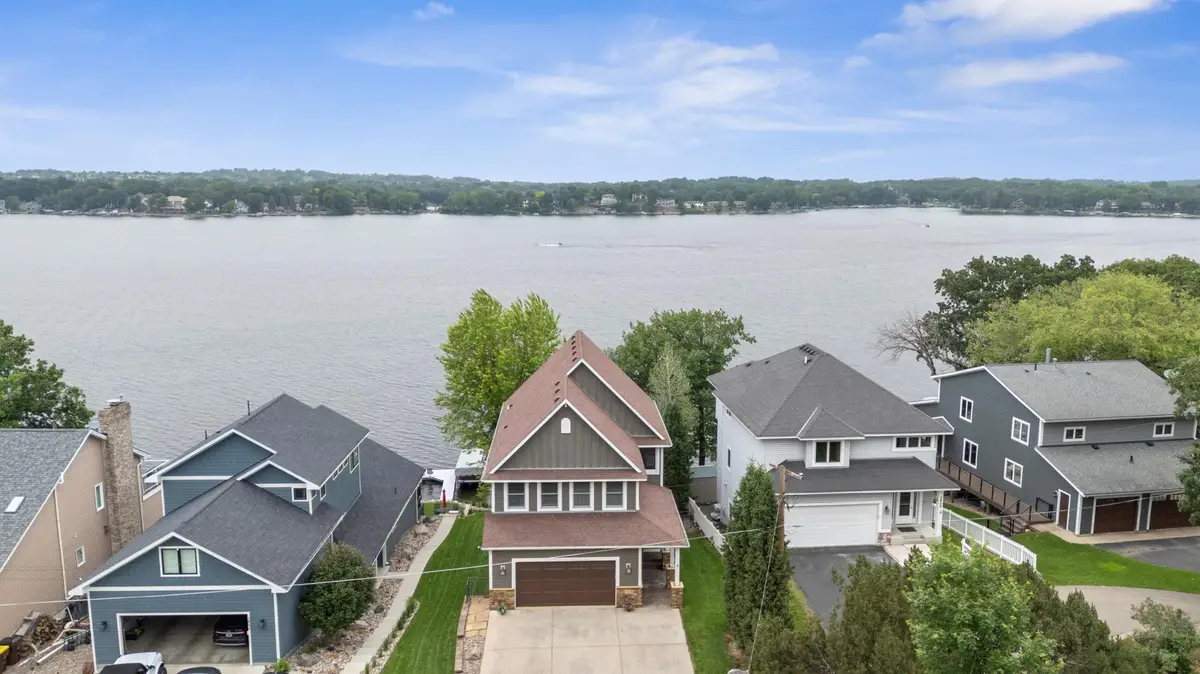 3856 Green Heights Trail Sw, Prior Lake, MN 55372 - #1