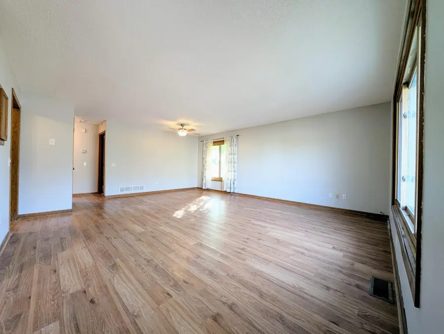 4407 W 124th Street, Savage, MN 55378 - Image #2