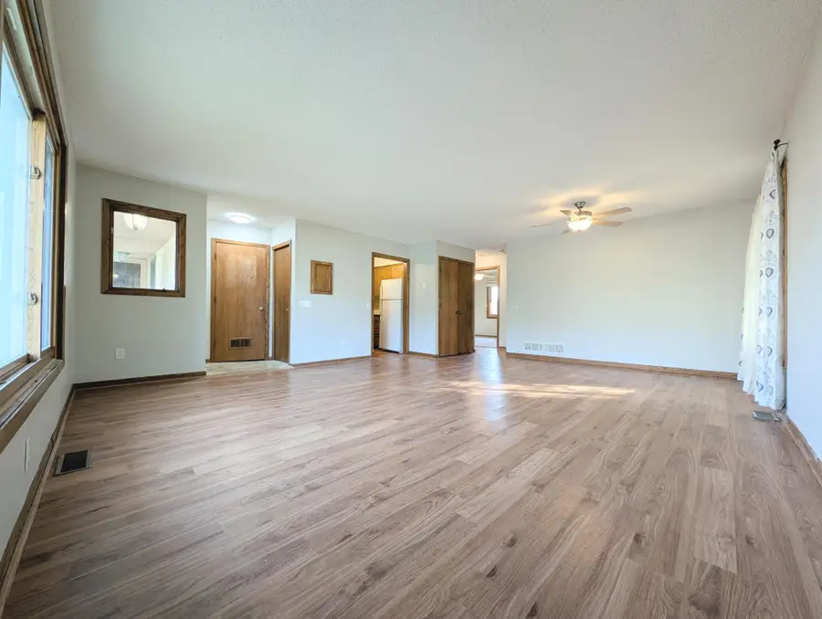 4407 W 124th Street, Savage, MN 55378 - Image #3