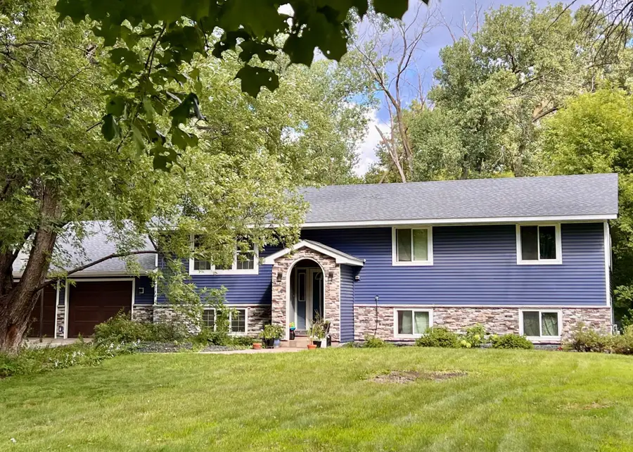 7708 Zealand Avenue N, Brooklyn Park, MN 55445 - Image #3