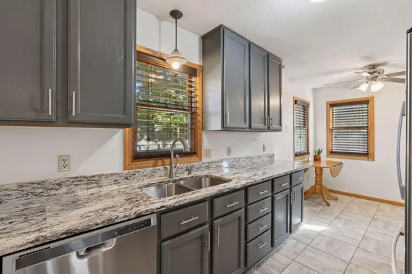 1250 132nd Lane Ne, Blaine, MN 55434