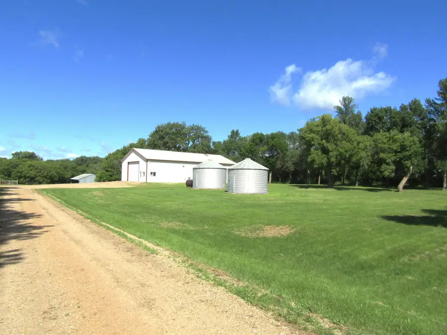 742 200th Avenue Sw, Appleton, MN 56208 - #3