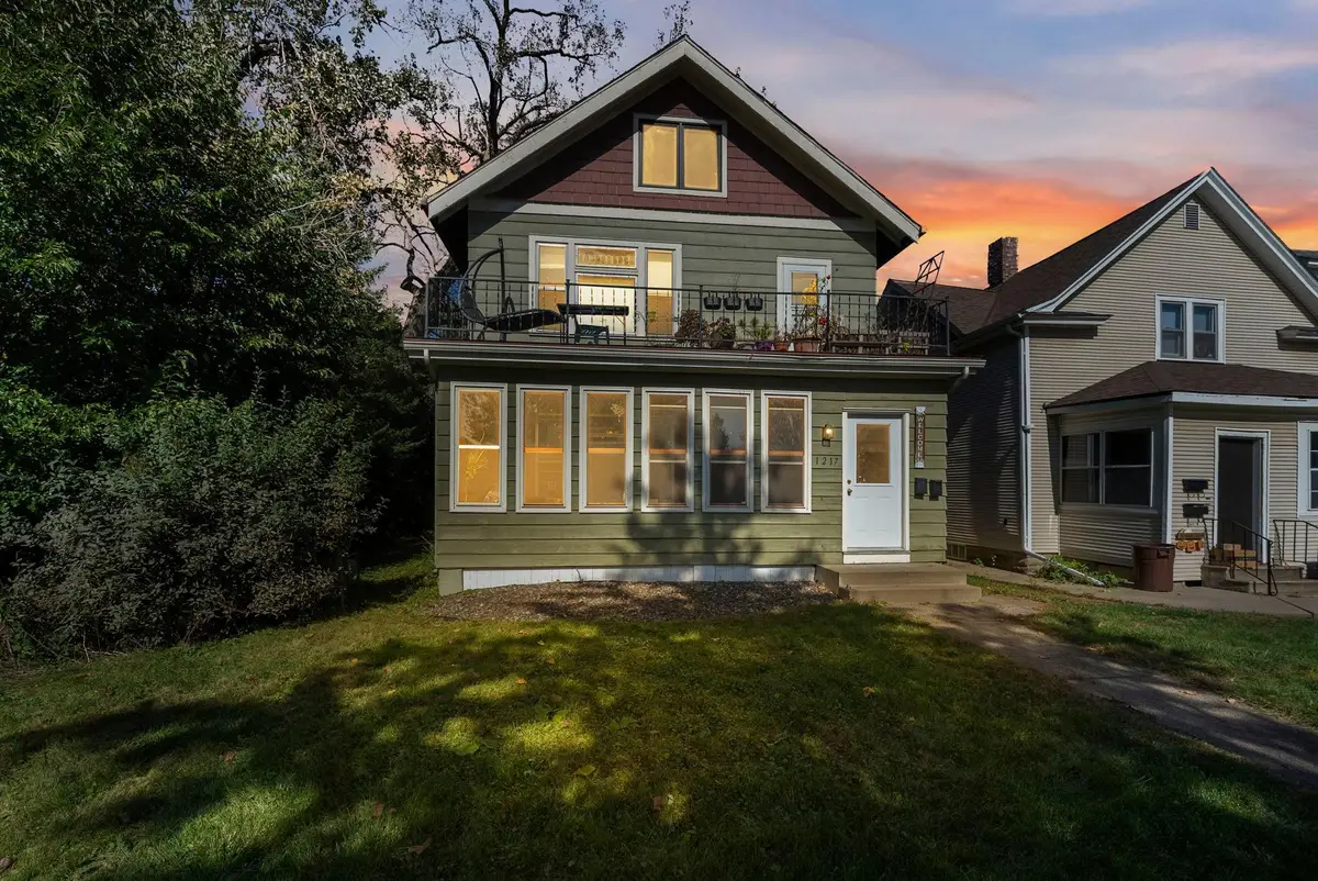 1217 Grand Avenue, Saint Paul, MN 55105 - Image #1