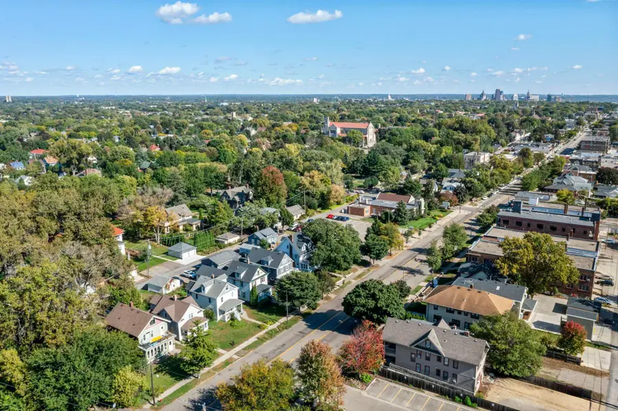 1217 Grand Avenue, Saint Paul, MN 55105 - Image #3