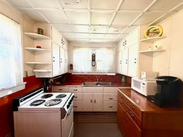 307 Winnebago Street S, Caledonia, MN 55921 - Image #3