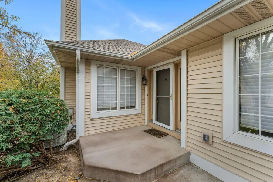 772 Winterberry Drive, Woodbury, MN 55125 - Image #3