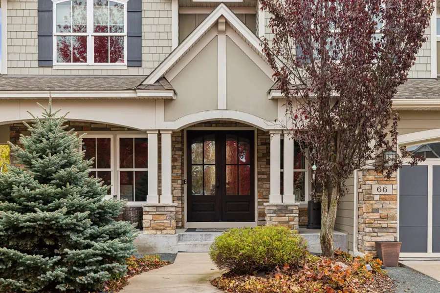 66 Monarch Way, North Oaks, MN 55127 - Image #3