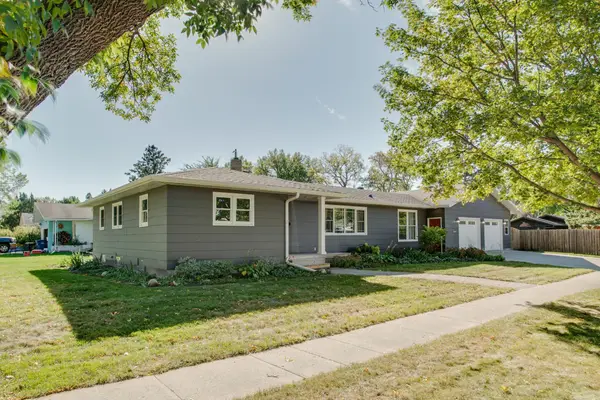 1415 16th Avenue S, Moorhead, MN 56560