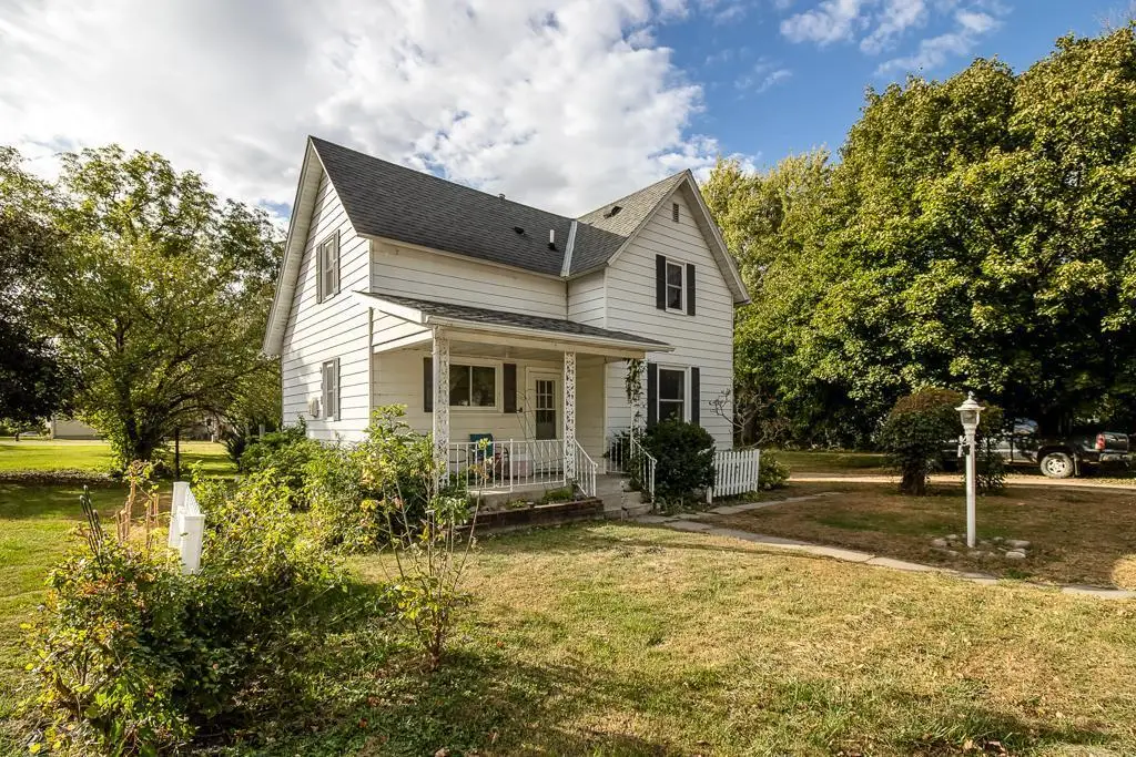 208 Dugan Street S, Welcome, MN 56181 - Image #1