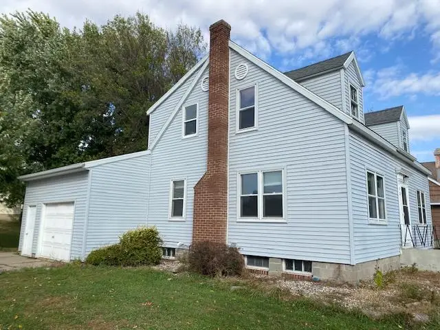 208 W 3rd Street, Winthrop, MN 55396 - Image #3