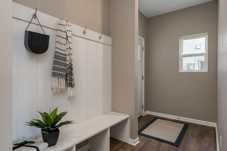 3105 Bassett Drive, Mankato, MN 56001 - Image #2