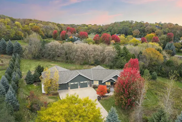 2206 Paris Avenue N, Stillwater, MN 55082