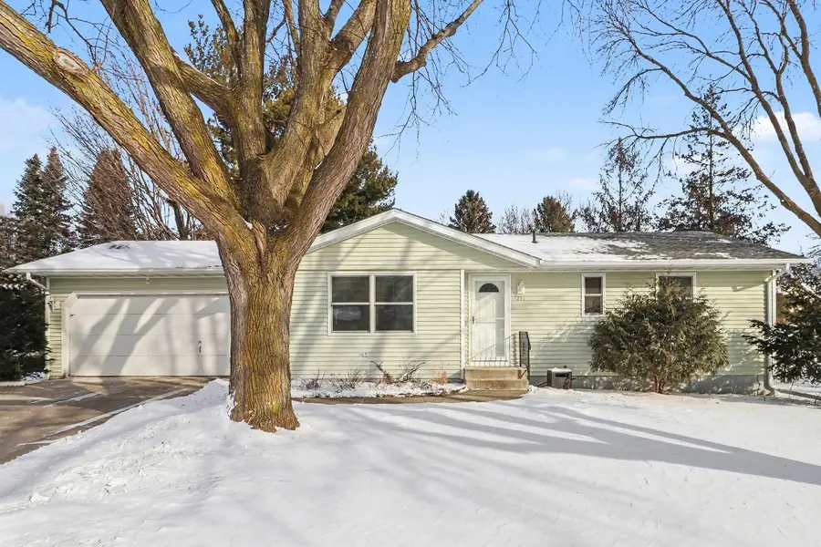 211 Meadow Lane, New Prague, MN 56071 - Image #2