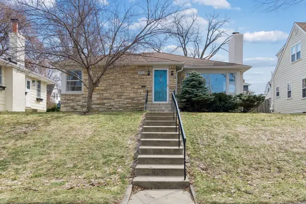 5521 Cumberland Road, Minneapolis, MN 55410