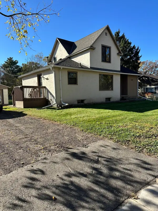 1220 N Street Ne, Brainerd, MN 56401