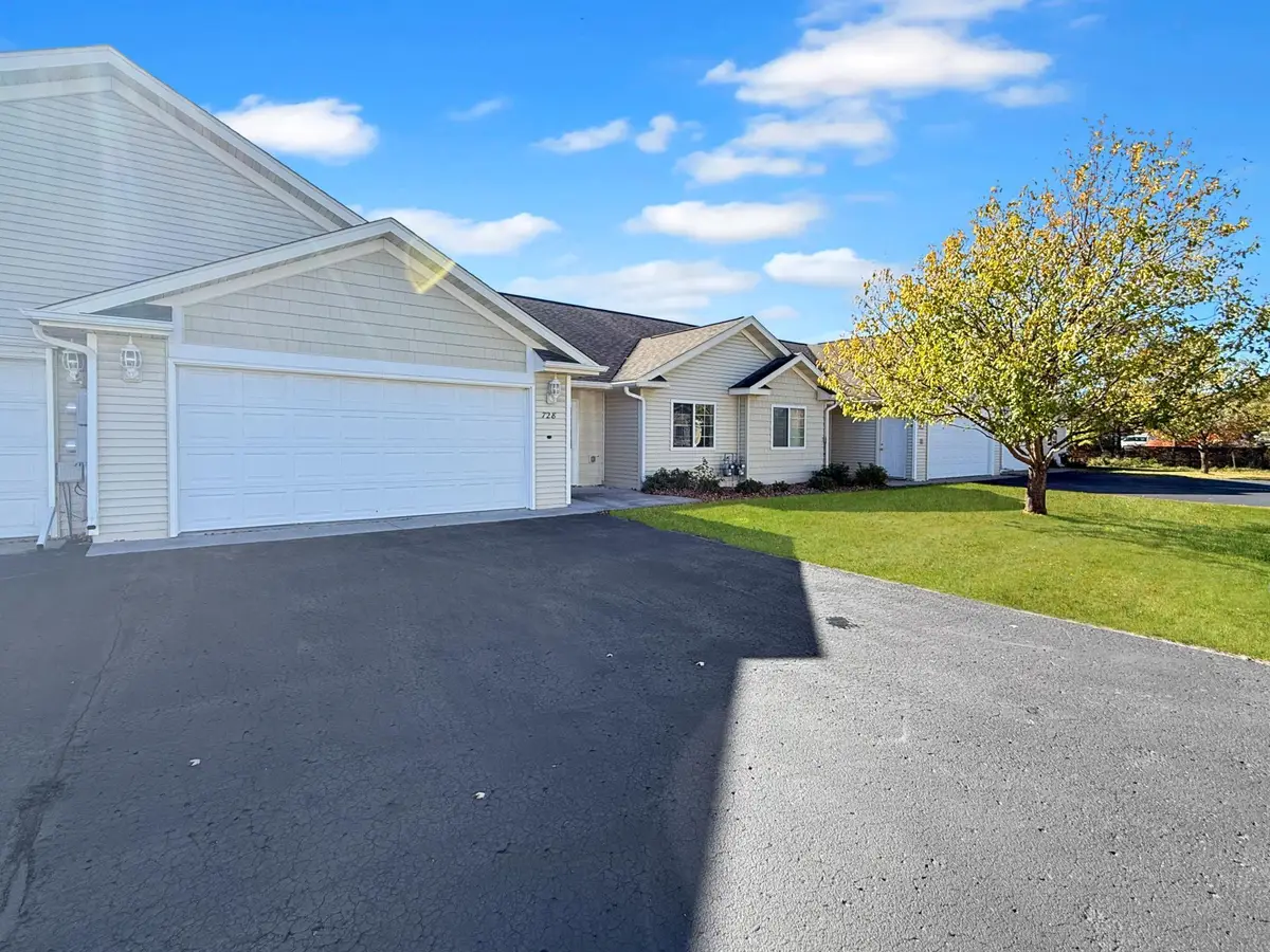 728 Cloud Street Nw, Bemidji, MN 56601 - Image #1