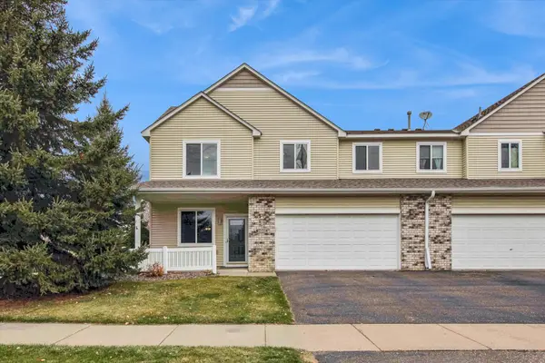 18502 97th Place N #2204, Maple Grove, MN 55311