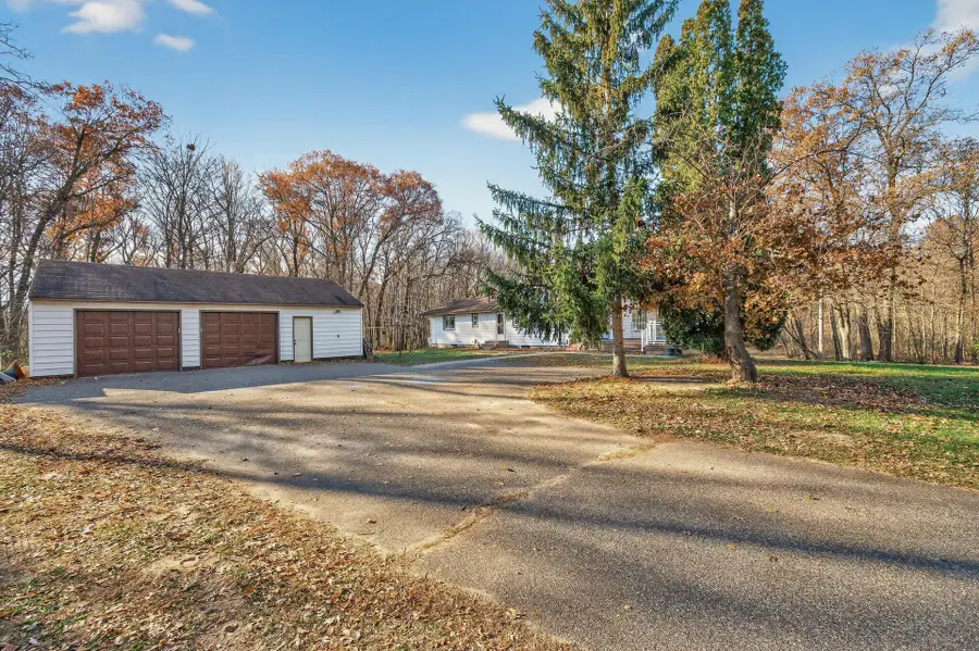 9042 Howard Lake Drive Ne, Forest Lake, MN 55025 - Image #3