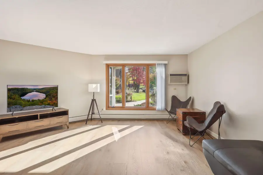 4350 Brookside Court #114, Minneapolis, MN 55436 - Image #2