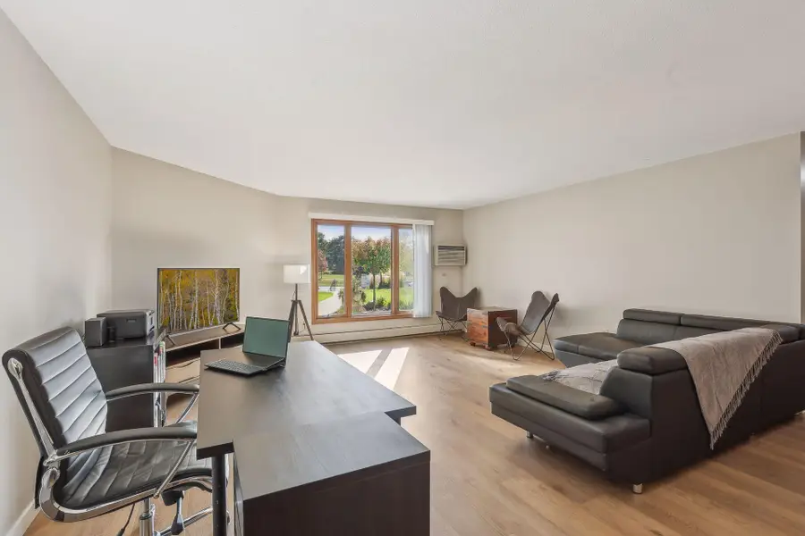 4350 Brookside Court #114, Minneapolis, MN 55436 - Image #3