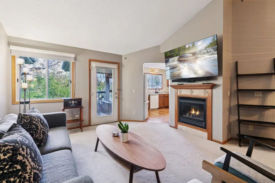 2556 Concord Way, Mendota Heights, MN 55120 - Image #3