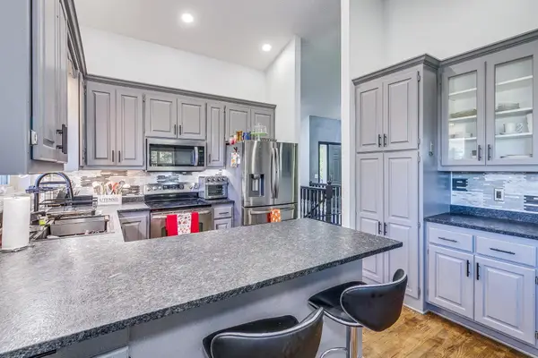 1219 Lakeview Parkway, Buffalo, MN 55313