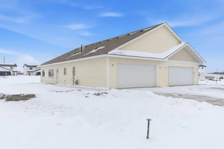 3120 Noble Drive, Mankato, MN 56001 - Image #1