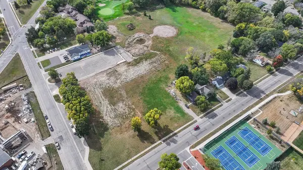 500 S 4th Street, Marshall, MN 56258