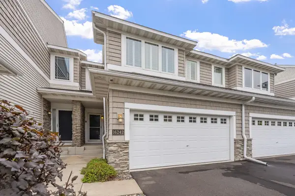 16242 50th Avenue N, Minneapolis, MN 55446