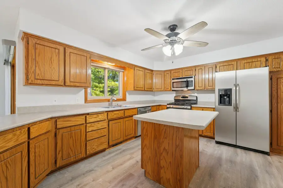 8078 Hayes Street Ne, Spring Lake Park, MN 55432 - Image #3