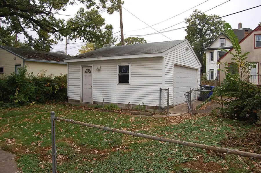 715 Fry Street, Saint Paul, MN 55104 - #3