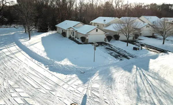 25540 Forest Boulevard Lane, Wyoming, MN 55092