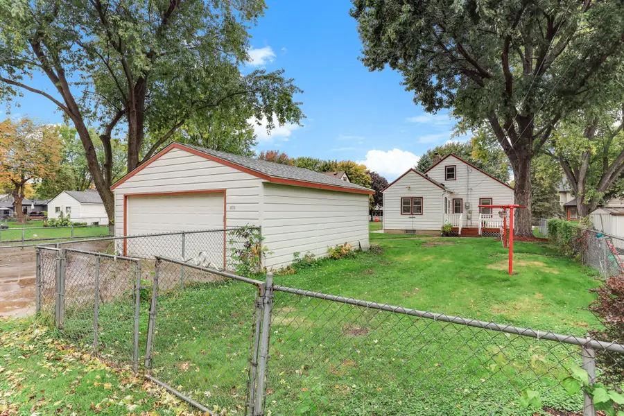 816 Holley Avenue, Saint Paul Park, MN 55071 - Image #2