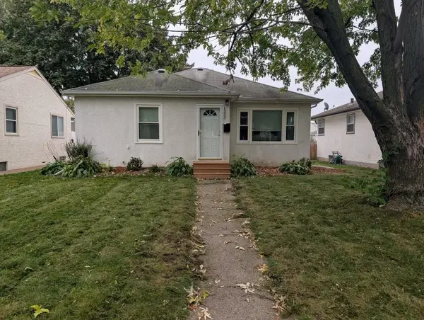 1333 6th Avenue S, South Saint Paul, MN 55075