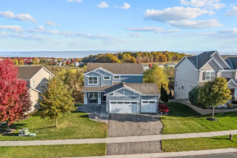 1525 Hemlock Way, Chanhassen, MN 55317 - Image #2