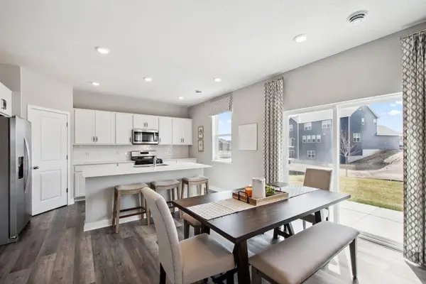 203 Snowdrop Trail, Waconia, MN 55387