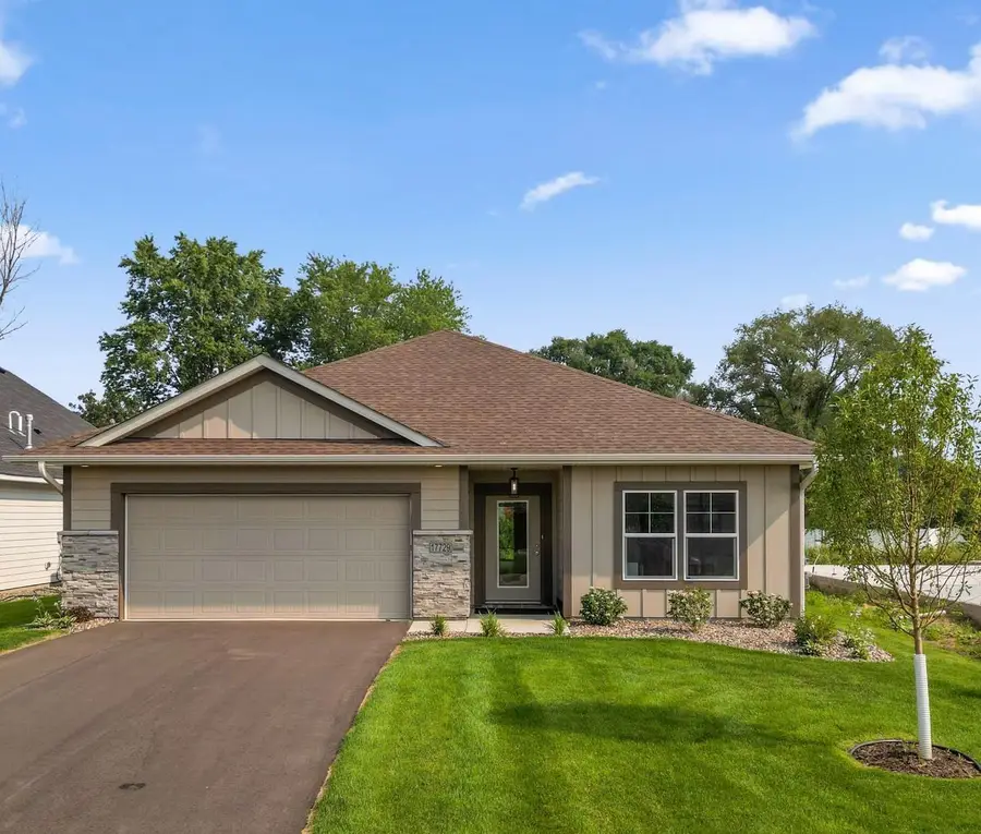 17725 Everest Avenue, Lakeville, MN 55044 - Image #2