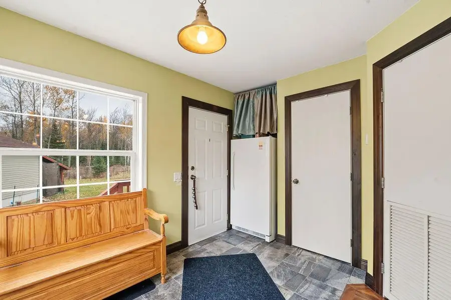 5251 Grabert Road, Duluth, MN 55803 - Image #2