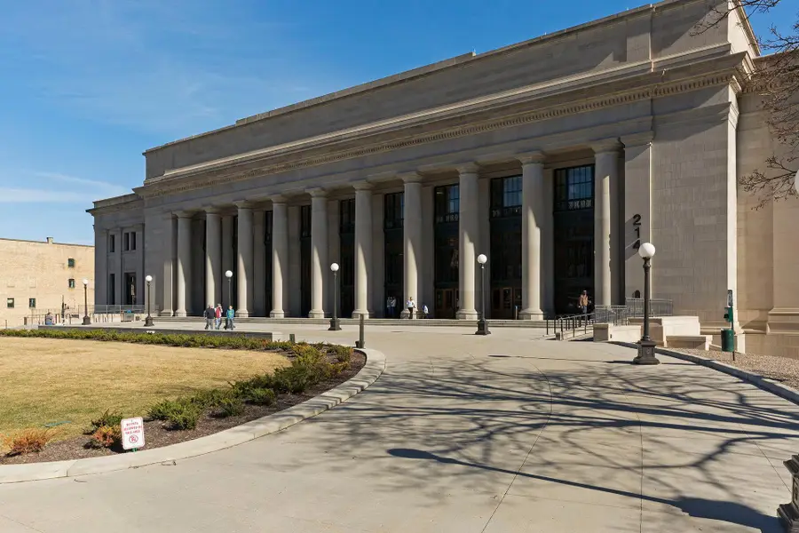 214 4th Street E #103, Saint Paul, MN 55101 - Image #2