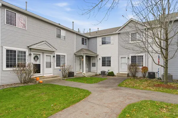 13188 Murdock Terrace, Eden Prairie, MN 55347