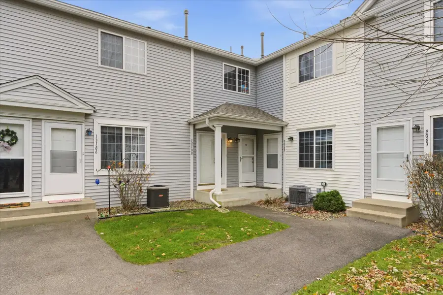 13188 Murdock Terrace, Eden Prairie, MN 55347 - Image #2