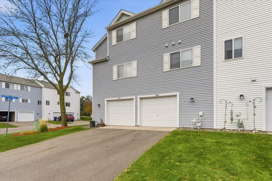 13188 Murdock Terrace, Eden Prairie, MN 55347 - Image #3