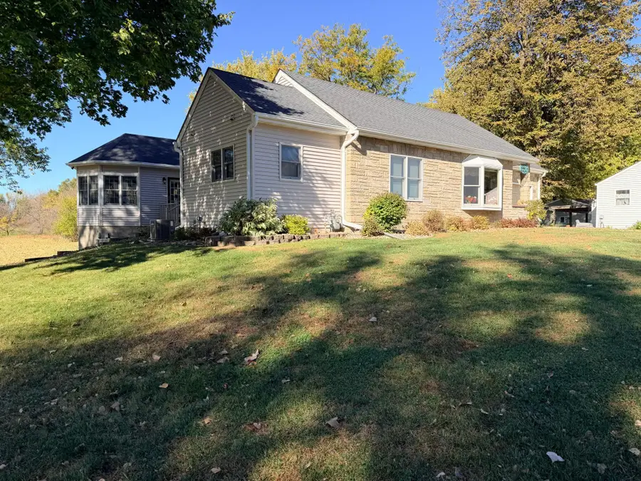 622 Woodcrest Avenue, Worthington, MN 56187 - #2