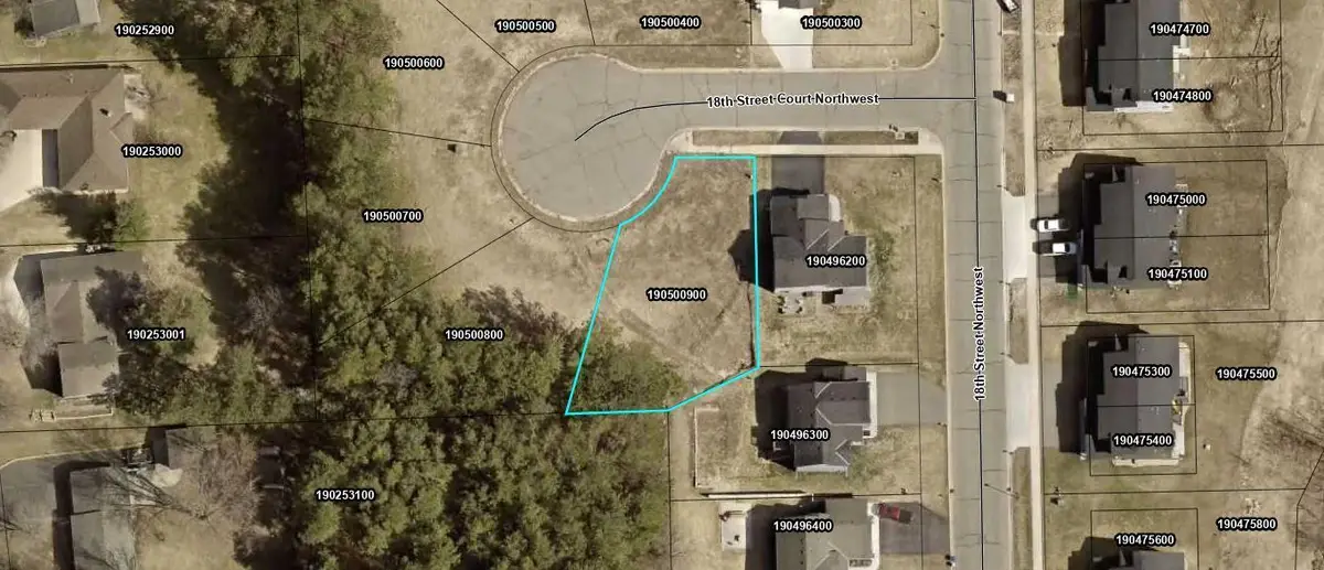 390 18th Street Court Nw, Sauk Rapids, MN 56379 - #1