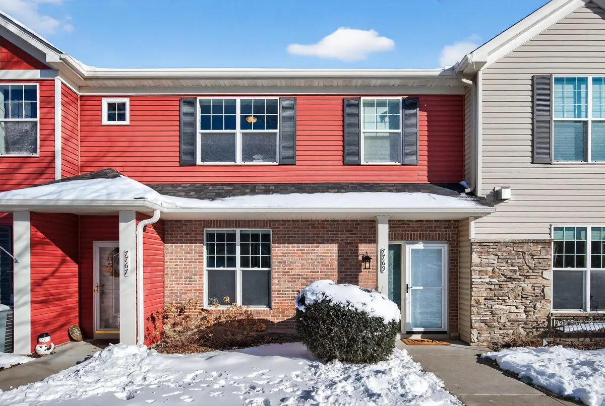 7769 Madelyn Creek Drive, Victoria, MN 55386 - #1