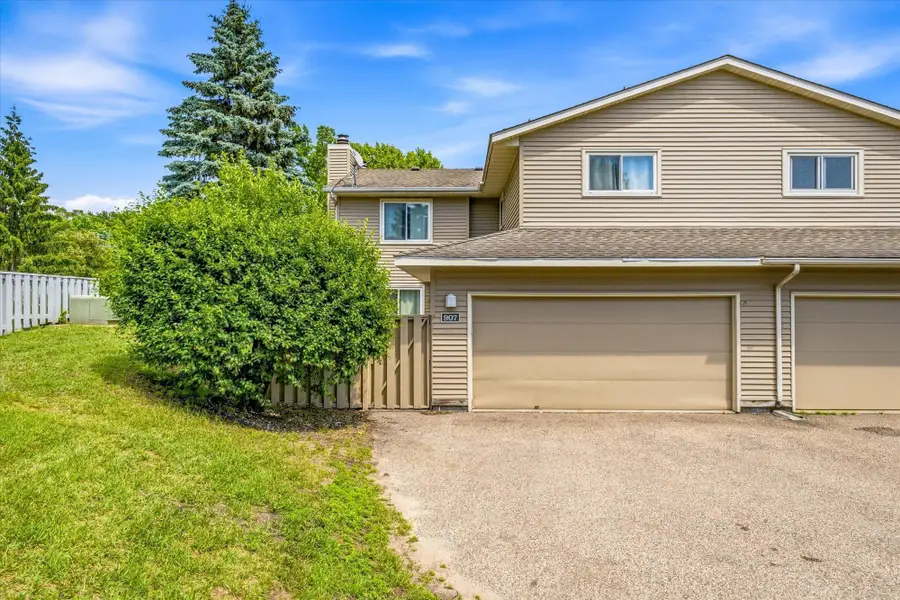 907 Monterey Drive, Shoreview, MN 55126 - #2