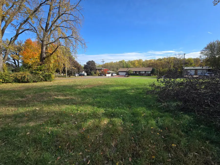 7177 River Road, Inver Grove Heights, MN 55076 - #3