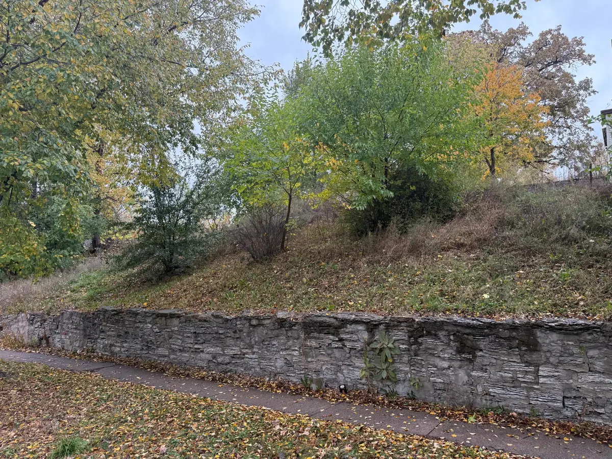 505 Whitall Street, Saint Paul, MN 55130 - #1